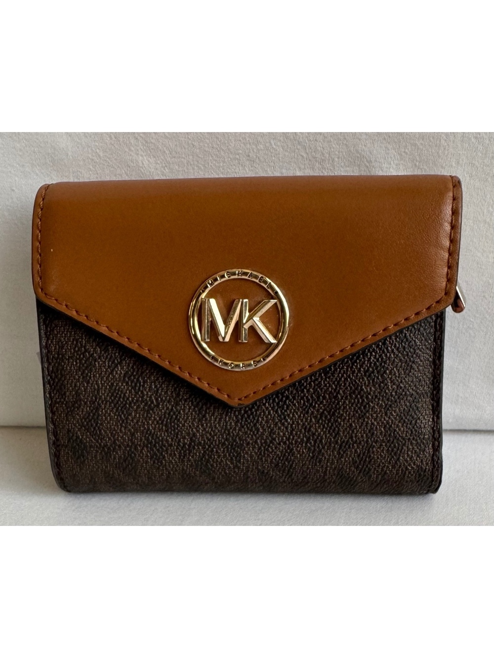 Michael Kors Carmen Medium Tri-Fold Envelope Wallet Brown Acorn MK Logo Gold